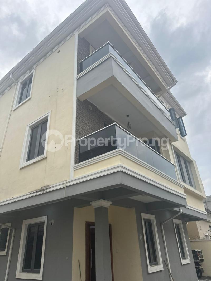5 bedroom House for rent Salem Ikate Lekki Lagos