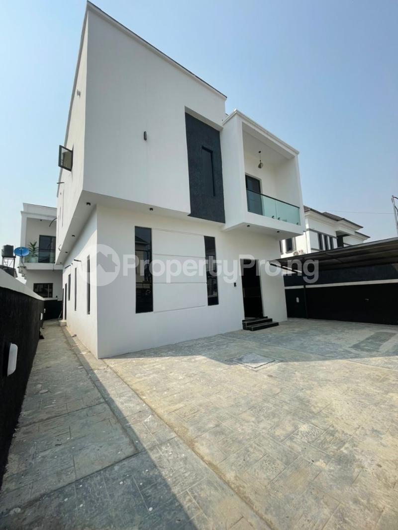 5 bedroom House for sale Off Lekki-Epe Expressway Ajah Lagos