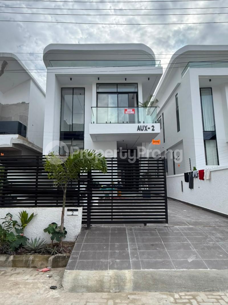 5 bedroom House for sale Orchid Lekki Lagos