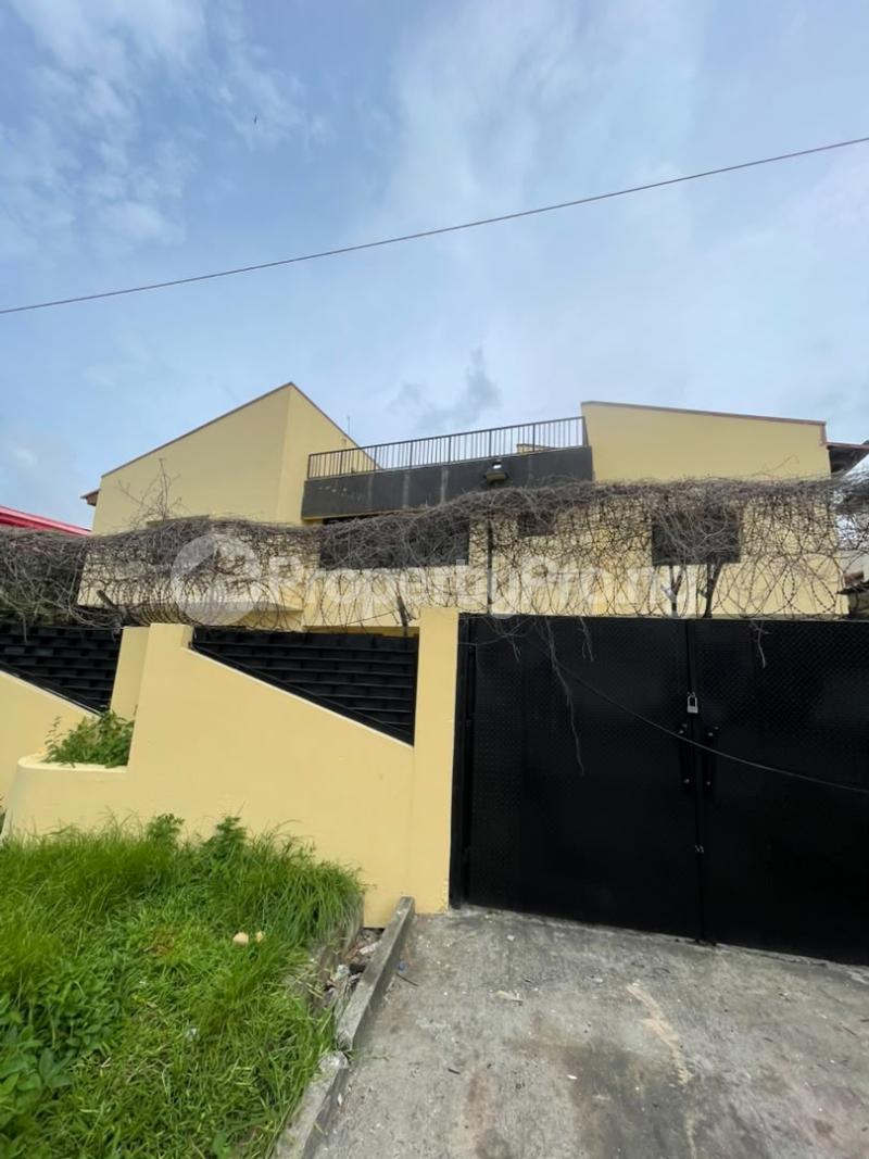 Commercial Property for rent Victoria Island Lagos
