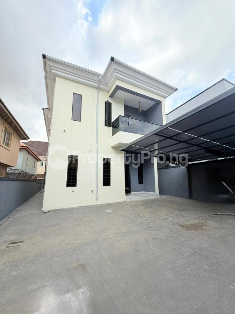 5 bedroom House for sale Omole phase 2 Ojodu Lagos