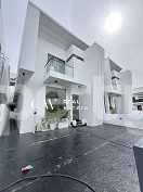 5 bedroom House for sale Chevron Lekki Lagos