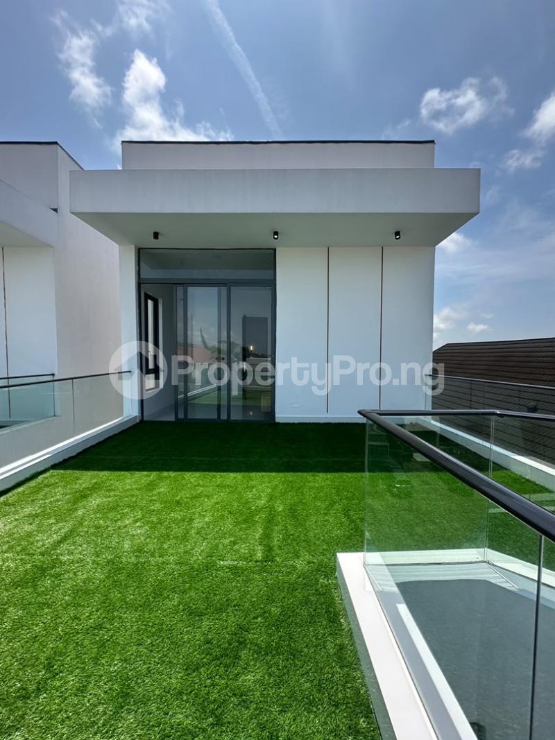 5 bedroom House for sale Ikota Lekki Lagos