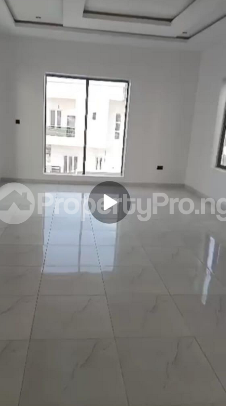 5 bedroom House for sale Ado Road Ajah Lagos
