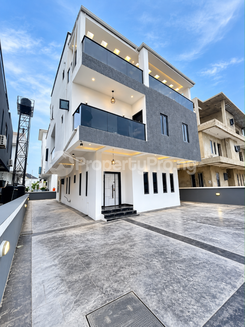 5 bedroom House for sale Lekki Lagos