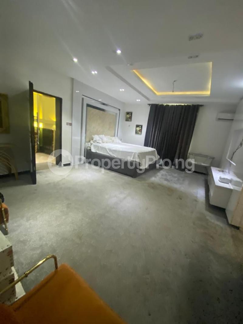 5 bedroom House for rent Sky Mall Sangotedo Ajah Lagos