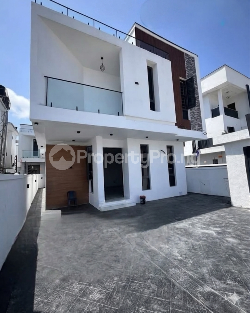 5 bedroom House for sale Ikota Lekki Lagos