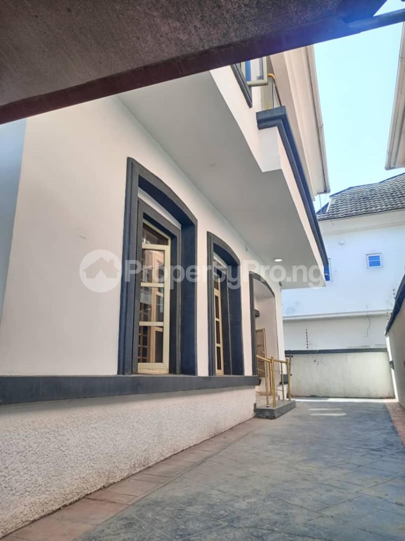 5 bedroom House for sale Osapa london Lekki Lagos