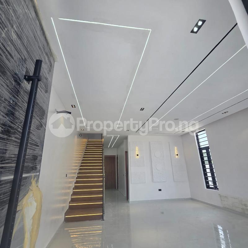 5 bedroom House for sale Sangotedo Ajah Lagos