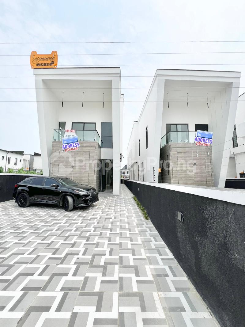 5 bedroom House for sale Toll Gate chevron Lekki Lagos