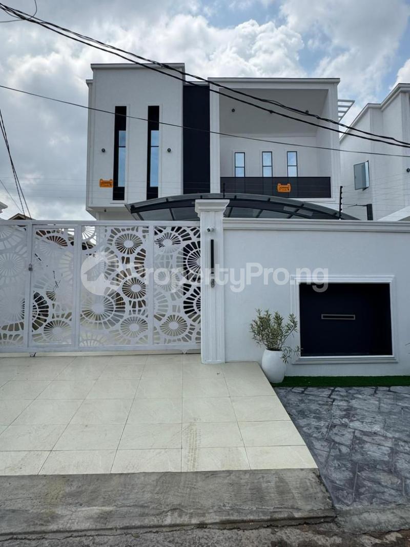 5 bedroom House for sale Omole phase 1 Ojodu Lagos