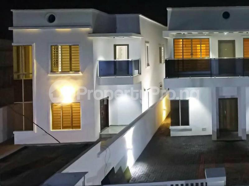 5 bedroom House for sale Badore Ajah Lagos - 0