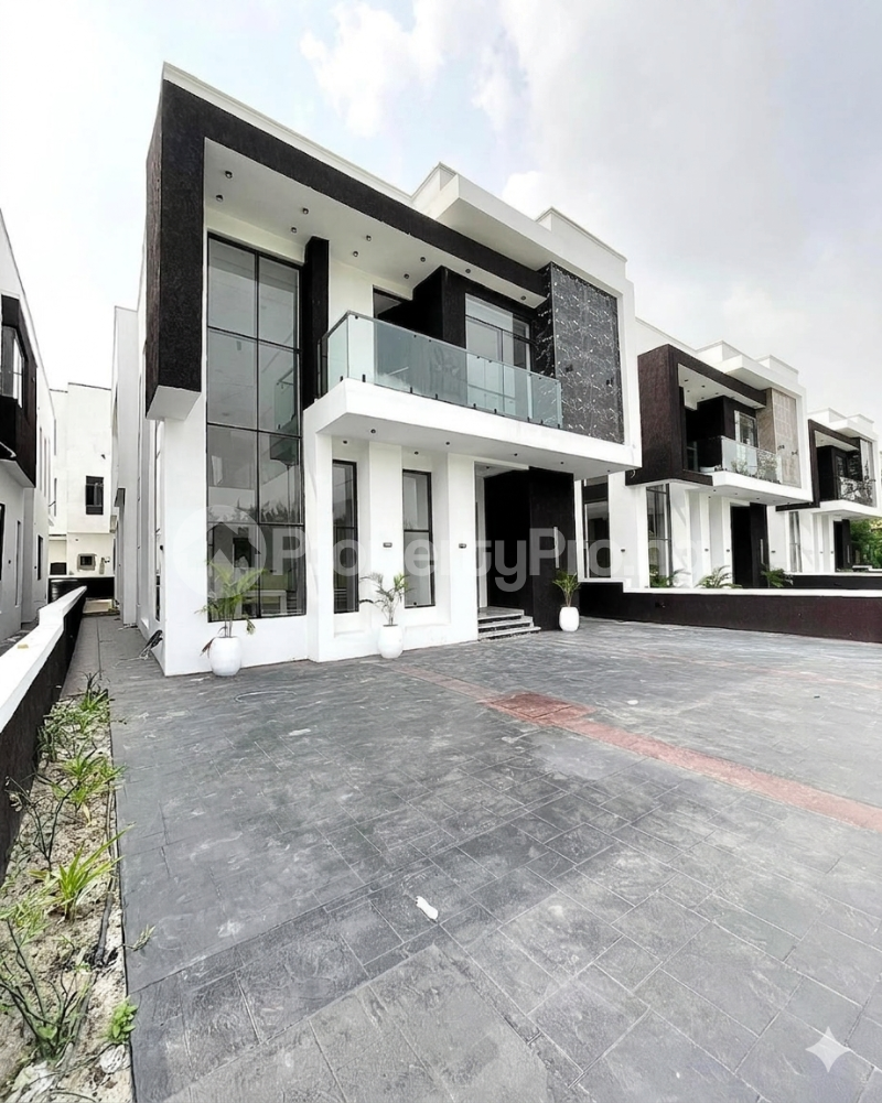 5 bedroom House for sale Ikota Lekki Lagos