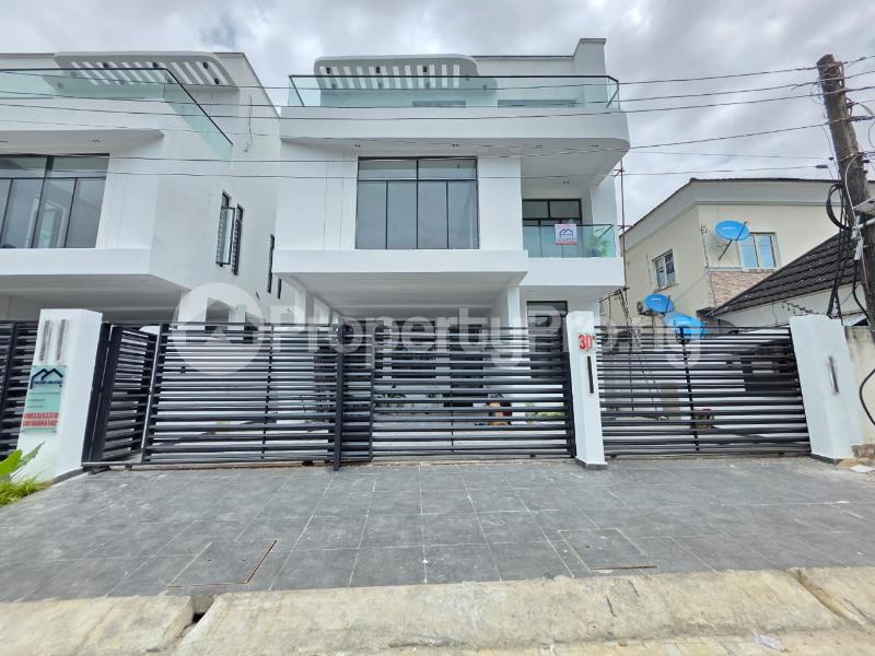 House for sale Lekki Lagos