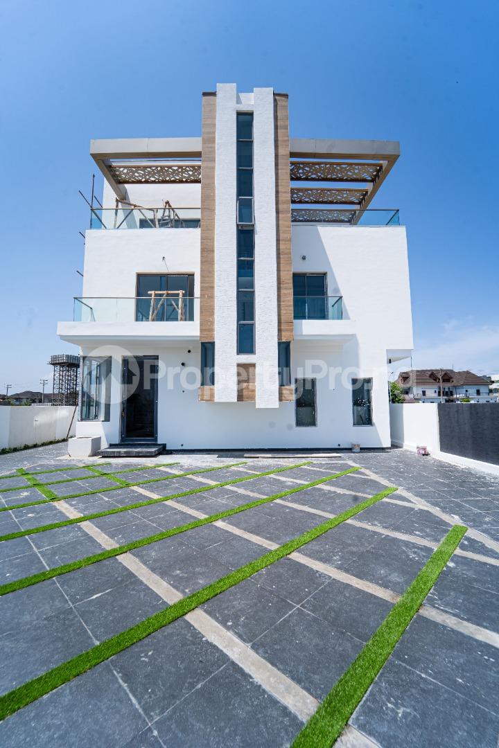 5 bedroom House for sale Pinnock Beach Estate Osapa london Lekki Lagos