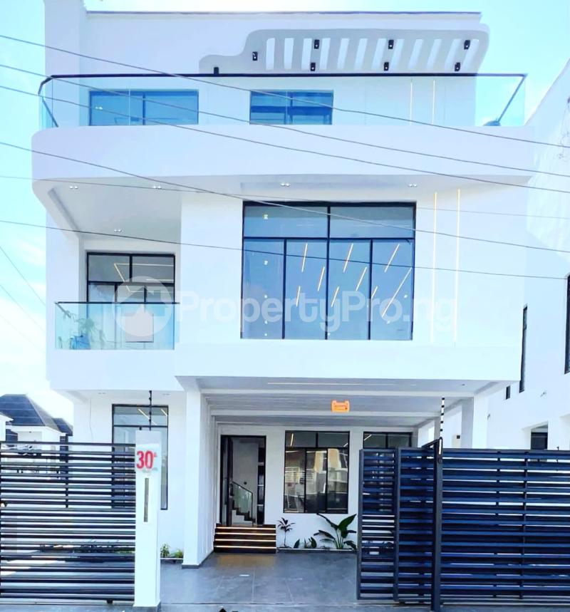 5 bedroom House for sale Chevron Lekki Lagos