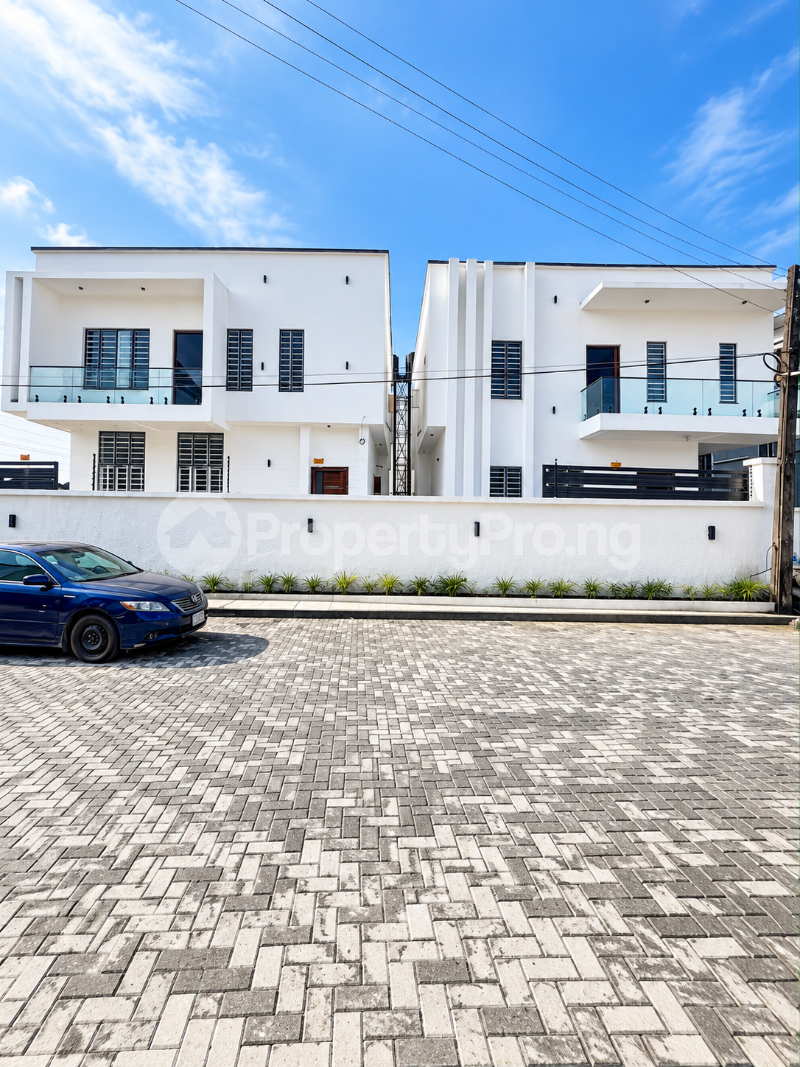 5 bedroom House for sale Ikota Lekki Lagos