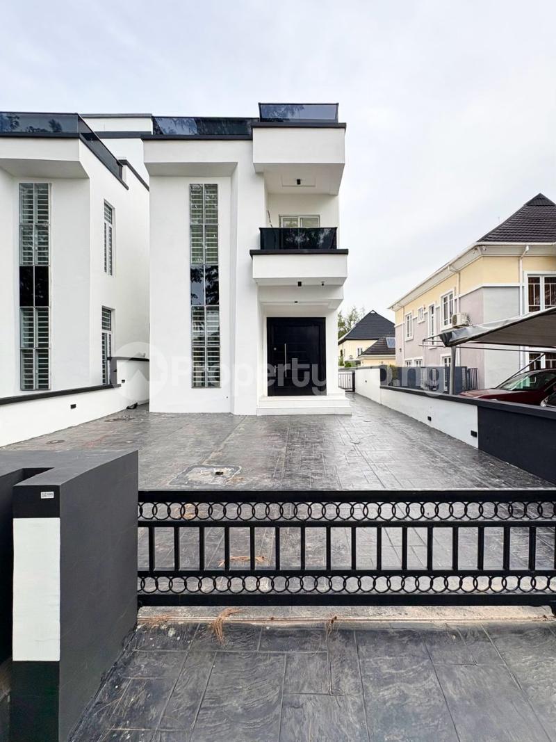 5 bedroom House for sale Lekki Lagos