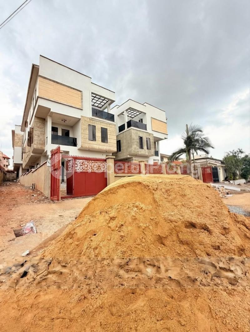 5 bedroom House for sale Omole phase 1 Ojodu Lagos