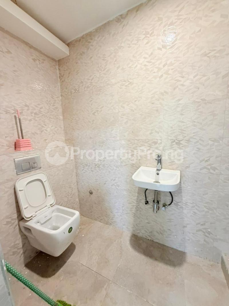 5 bedroom House for sale Maryland Lagos