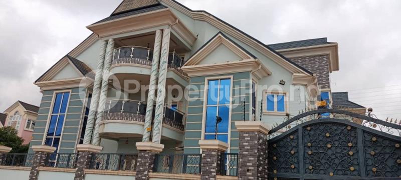5 bedroom House for sale Guzape Abuja