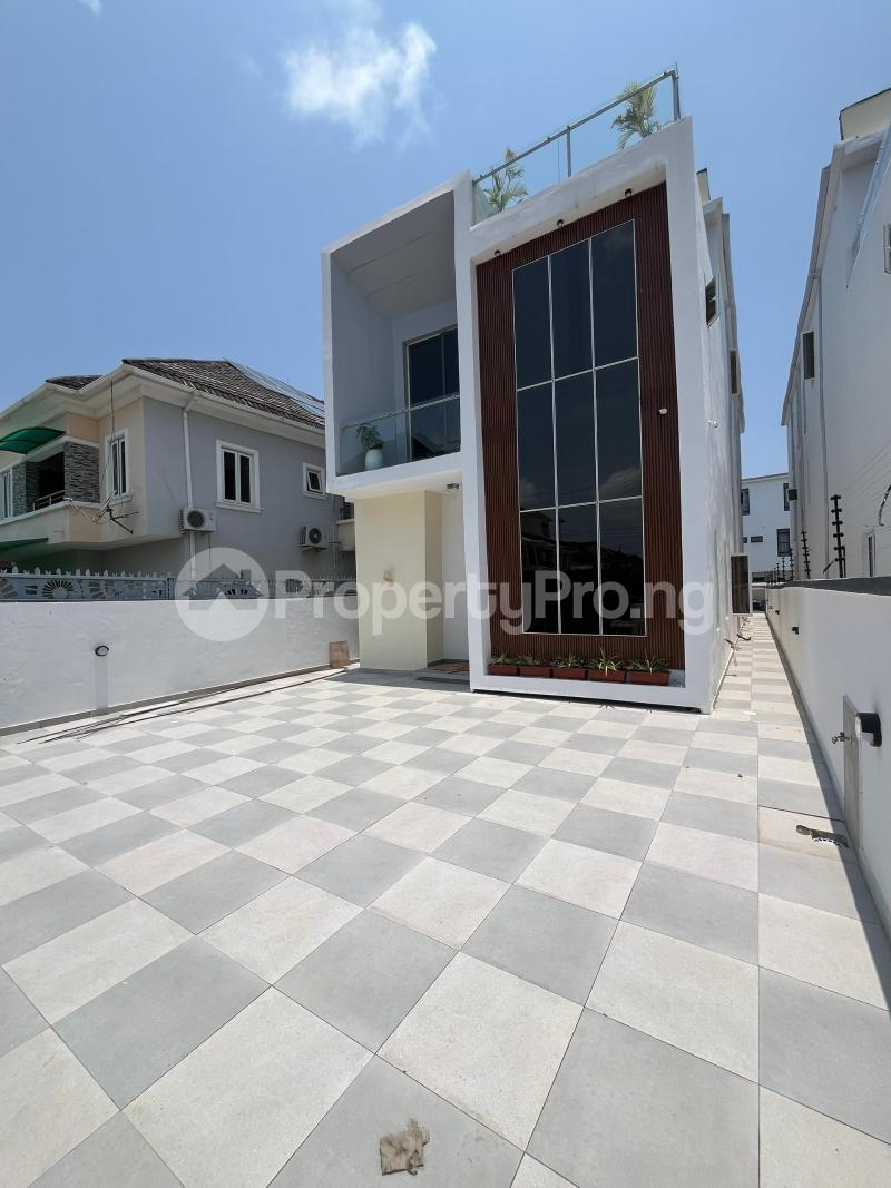 5 bedroom House for sale chevron Lekki Lagos - 0