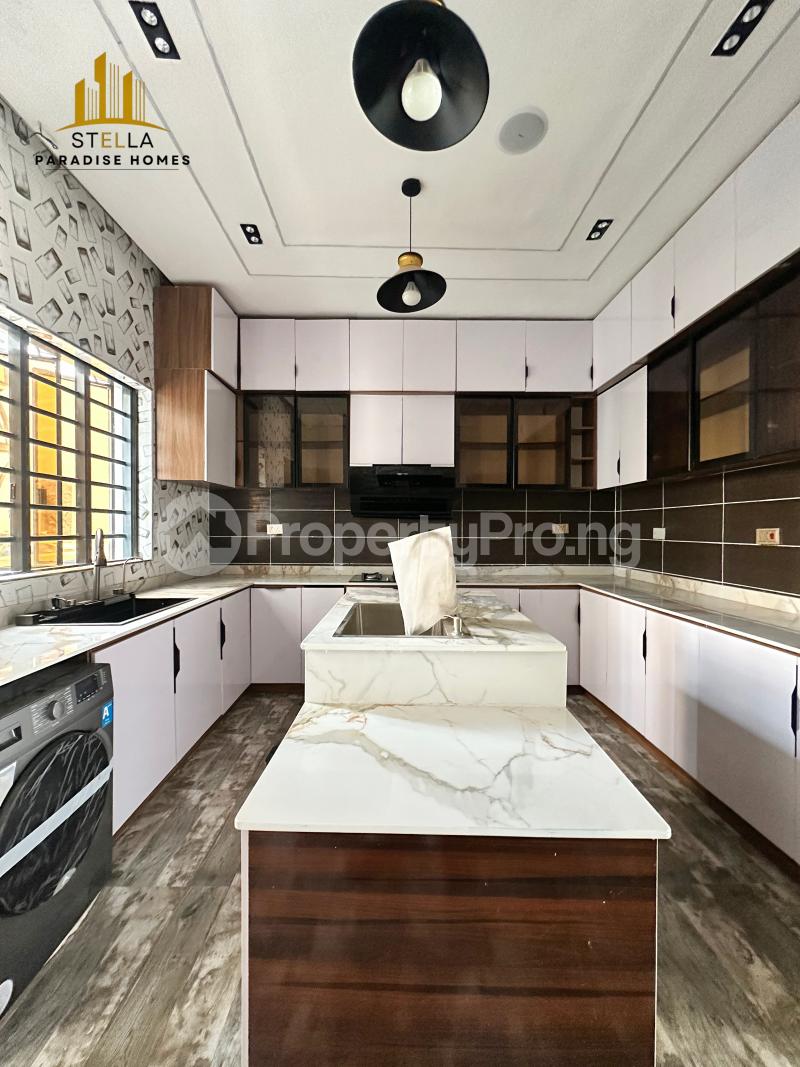 5 bedroom House for sale Osapa London Osapa london Lekki Lagos