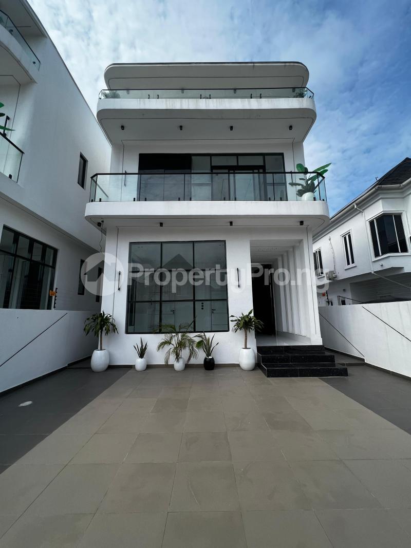 5 bedroom House for sale Ikota Lekki Lagos