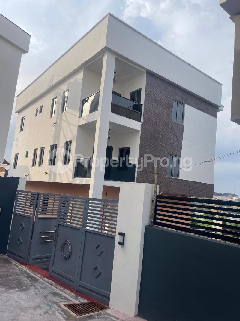 5 bedroom House for sale Magodo GRA Phase 2 Kosofe/Ikosi Lagos