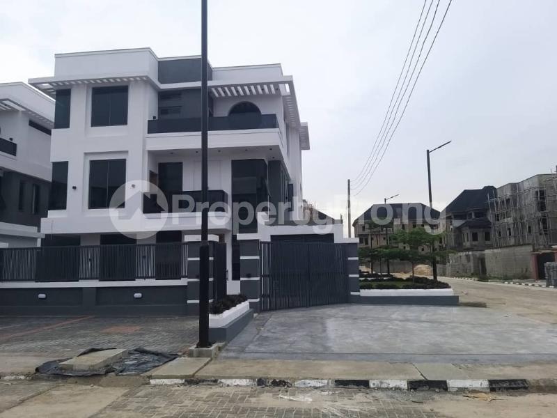 5 bedroom House for sale Lekki Lagos