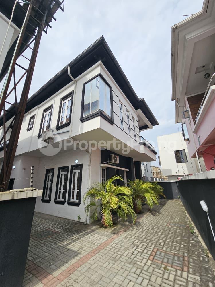 5 bedroom House for sale Chevron Lekki Lagos