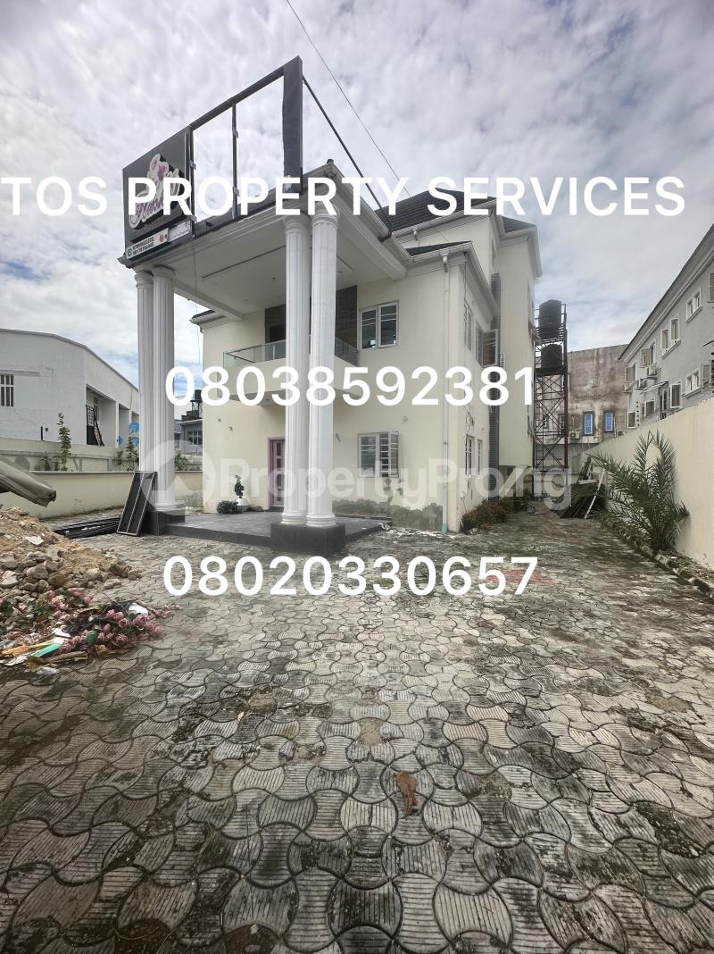 5 bedroom House for rent Off Adebayo Doherty, Lekki Phase 1 Lekki Lagos - 0