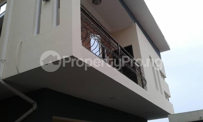 House for sale Magodo Kosofe/Ikosi Lagos