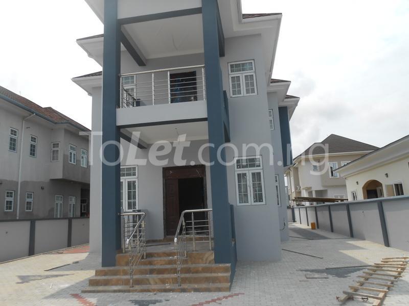 House for sale Peanock Estate Lagos