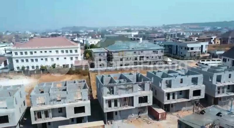5 bedroom House for sale Guzape Abuja