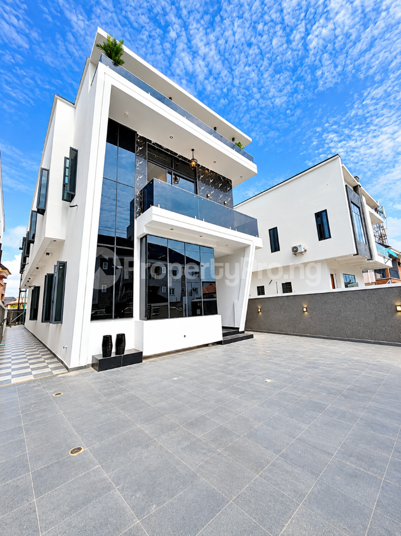 5 bedroom House for sale Sangotedo Lagos