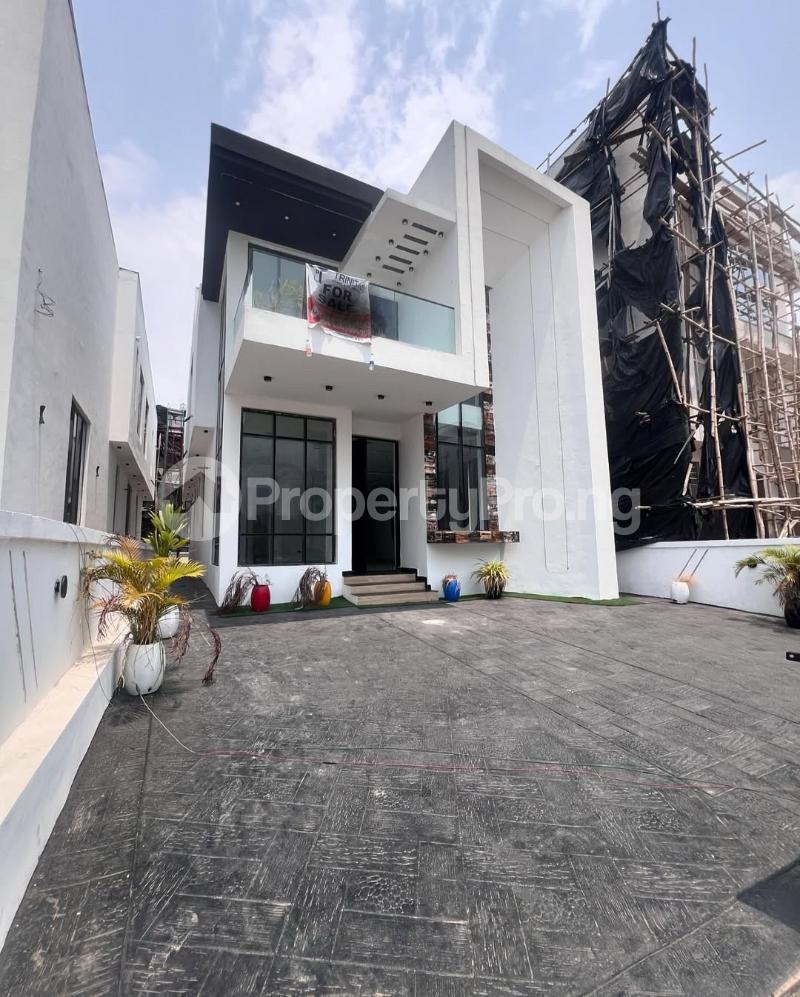 5 bedroom House for sale Chevron Lekki Lagos