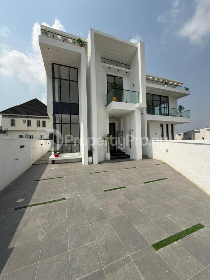 5 bedroom House for sale Chevron Lekki Lagos