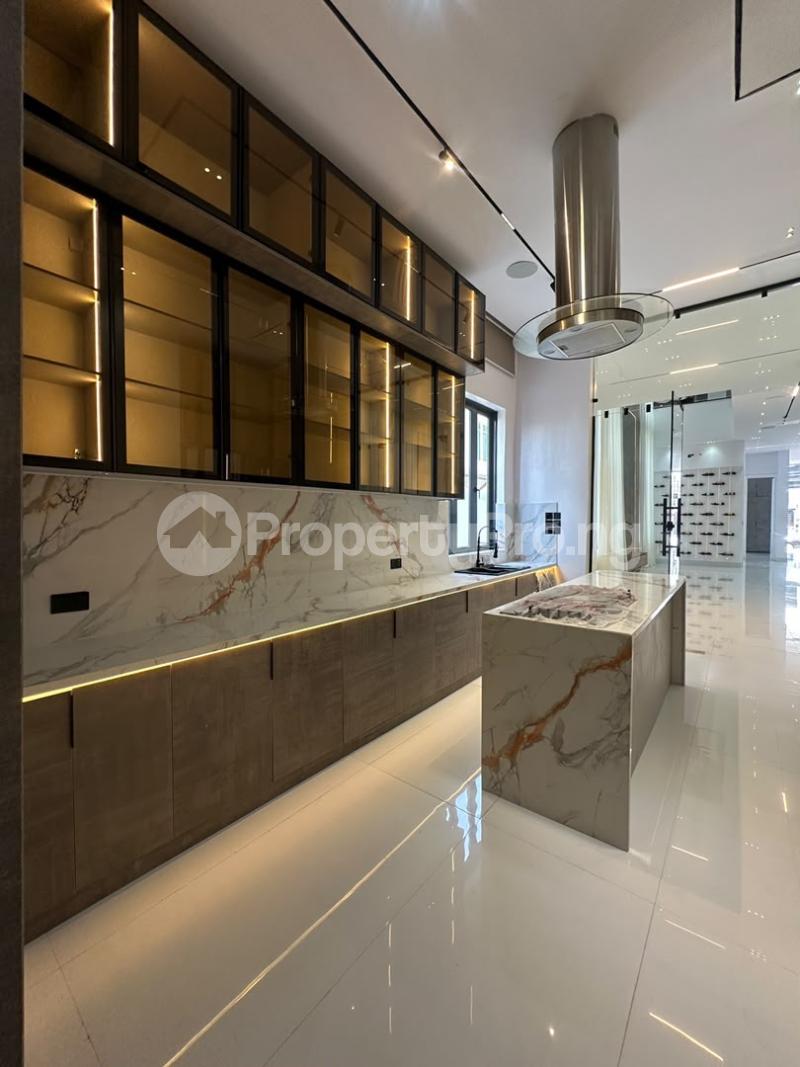 5 bedroom House for sale Ikota Lekki Lagos