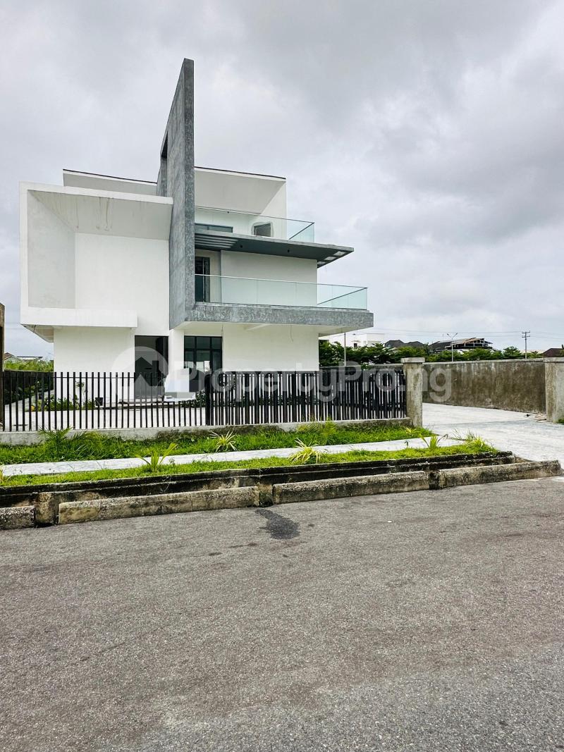 5 bedroom House for sale Osapa london Lekki Lagos