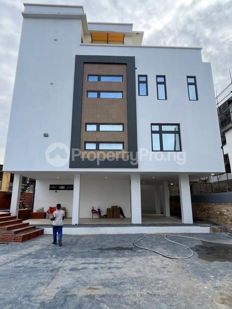 5 bedroom House for sale Maryland Lagos