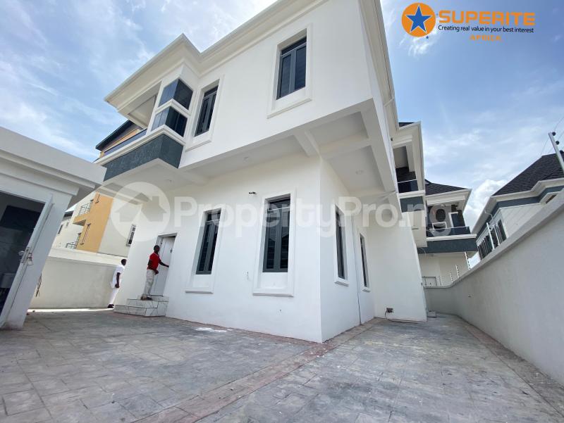 5 bedroom House for sale Ochild Road 2nd Tollgate Lekki Phase 2 Lekki Lagos