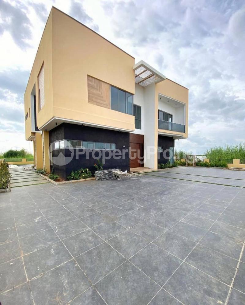 House for sale Chevron, Lekki Lagos State chevron Lekki Lagos