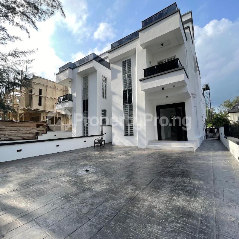 5 bedroom House for sale Ikota Lekki Lagos