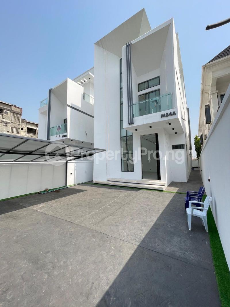 5 bedroom House for sale chevron Lekki Lagos