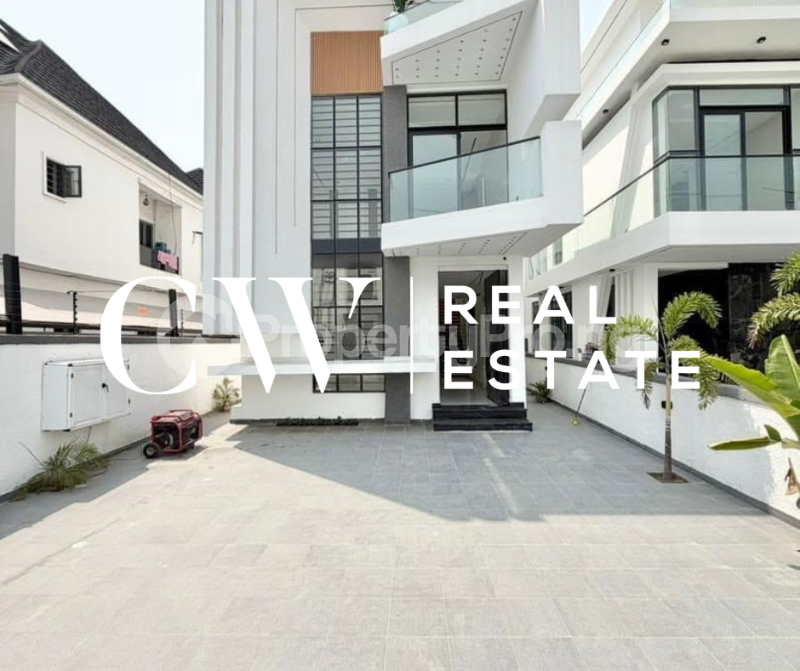 5 bedroom House for sale Chevron Lekki Lagos
