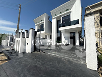 5 bedroom House for sale Lekki Lagos
