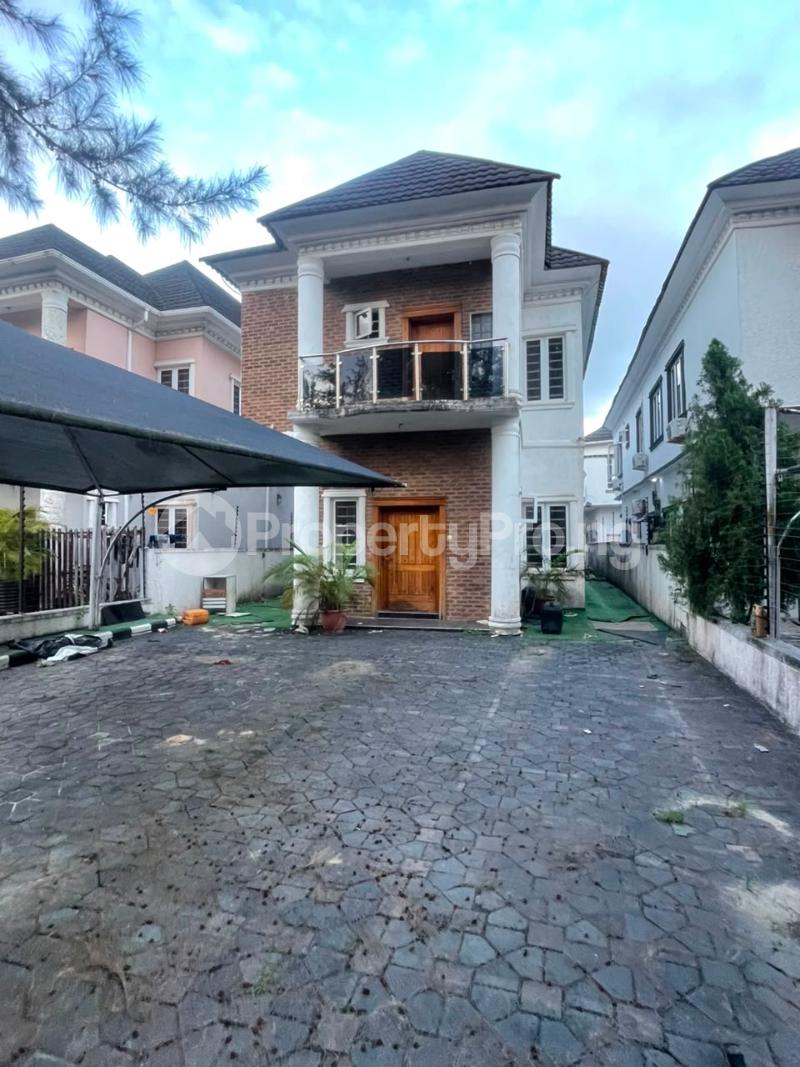 5 bedroom House for rent Ikota Lekki Lagos