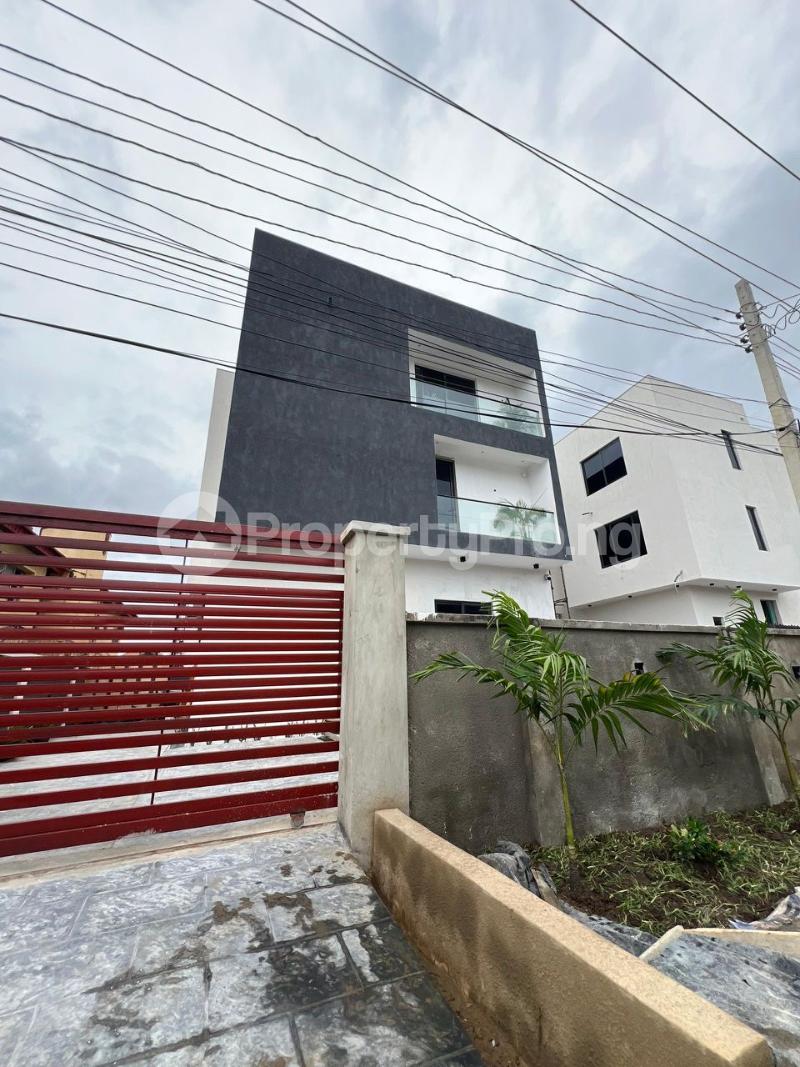 5 bedroom House for sale Chevron Lekki Lagos