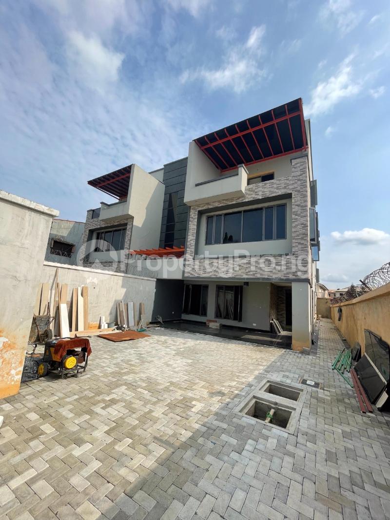 5 bedroom House for sale Magodo GRA Phase 2 Kosofe/Ikosi Lagos
